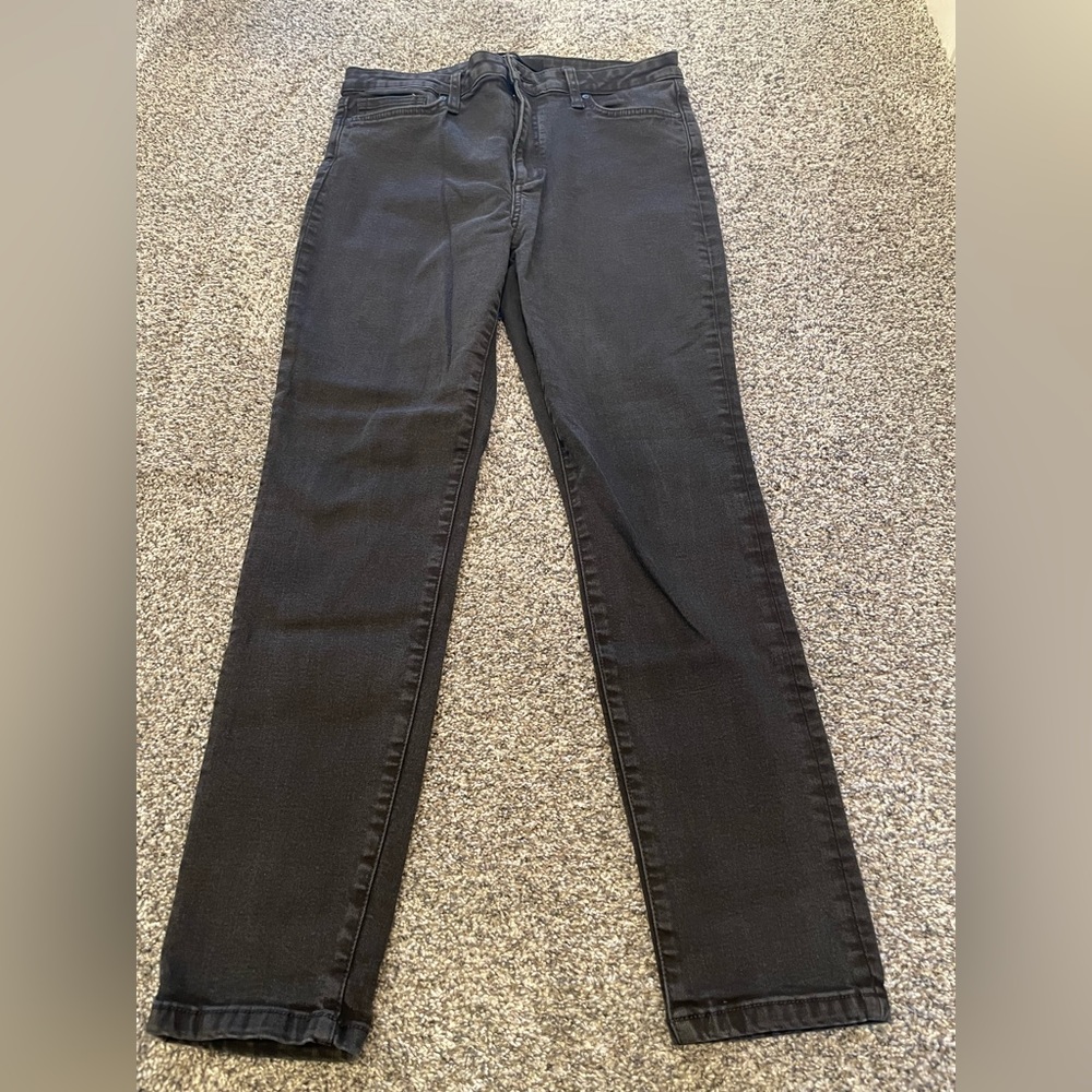 Joe’s black jeans size 31